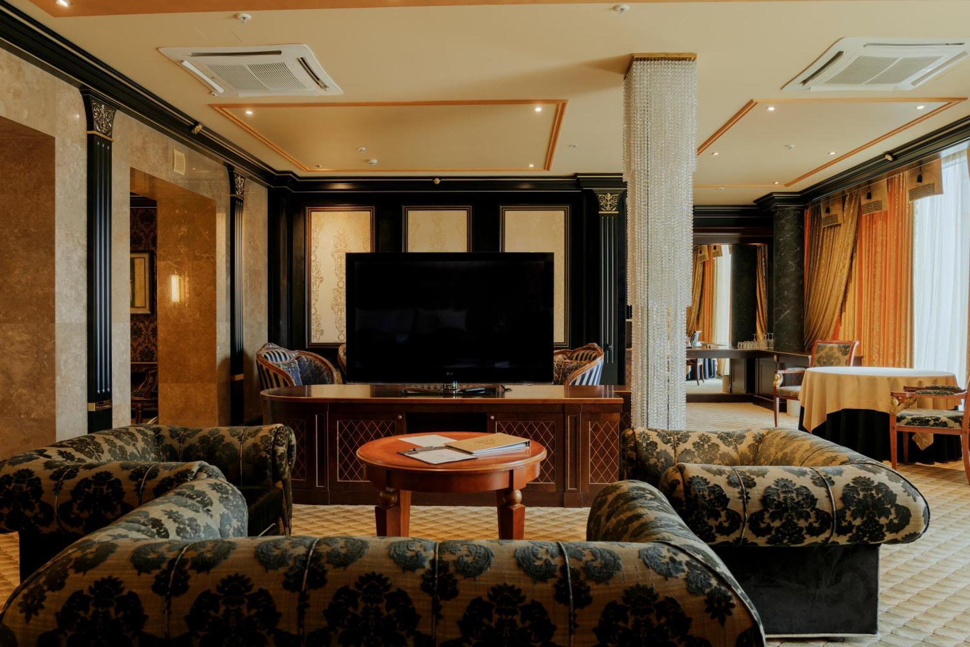 Royal Casino SPA&Hotel Resort Riga Exterior foto
